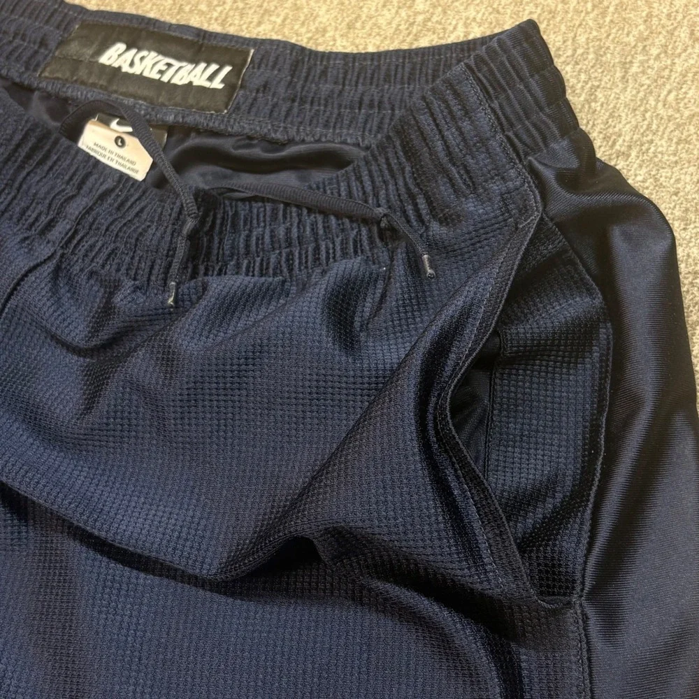 Nike Basketball Shorts Mens Large Navy Blue Mesh Athletic Gym Drawstring Swoosh